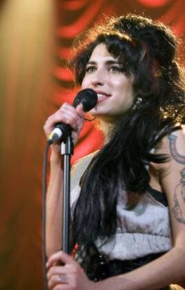 May 28, 2007 - London, Greater London, United Kingdom - K53262. 001949.Amy Winehouse-Live Concert-Shepherds Bush Empire, Shepherds Bush, London, United Kingdom. 05-28-2007. AMANDA ROSE- 2007. - ZUMAg49_ 20070528_gaf_g49_011 Copyright: xAmandaxRosex