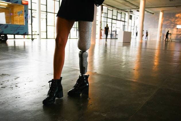Sao Paulo Fashion Week - Paola Antonini Fotoshooting Sao PAULO, SP - 13.03.2017: SPFW N43 - In the photo, the mining model, Paola Antonini, who uses prosthetic leg during the 43 edition of Sao Paulo Fashion Week held at Bienal do Ibirapuera Park in Sao Paulo, SP. x1284701x  AloisioxMauricio