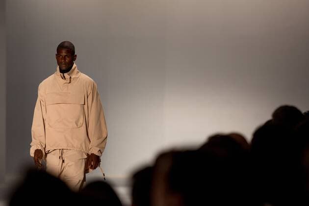 March 13, 2017 - Sao Paulo, Sao Paulo, Brazil - Model presents creation by Osklen, during the Sao Paulo Fashion Week, winter 2017 edition, this Monday, in Sao Paulo, Brazil. Sao Paulo Brazil - ZUMAl146 20170313_zaf_l146_139 Copyright: xPauloxLopesx