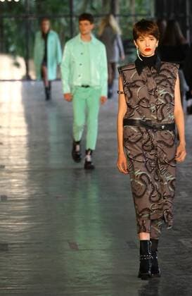 SÃO PAULO, SP - 14.03.2017: SPFW N43 - Parade Ellus brand during the 43 edition of São Paulo Fashion Week held at Bienal do Ibirapuera Park in Sao Paulo, SP. x1285439x  AloisioxMauricio