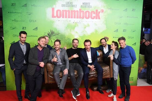 Ulf Israel, l-r, Soenke Wortmann, Tom Spiess, Moritz Bleibtreu, Christian Zuebert, Lucas Gregorowicz, Stefan Gaertner, Petra Müller, Filmstiftung NRW und Marc Gabizon kommen am 14.03.2017 zur Filmpremiere des Films Lommbock in den Cinedom in Köln.