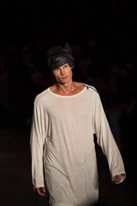 March 14, 2017 - Sao Paulo, Sao Paulo, Brazil - Model presents creation by Lino Villaventura, during the Sao Paulo Fashion Week, N43 winter 2017 edition, in Sao Paulo, Brazil. Sao Paulo Brazil - ZUMAl146 20170314_zaf_l146_115 Copyright: xPauloxLopesx