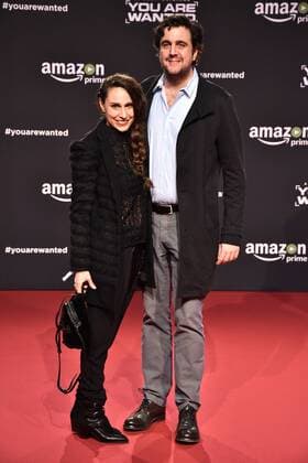 Bastian Pastewka und seine Ehefrau Heidrun Buchmaier bei der Premiere der 6teiligen Amazon Serie You Are Wanted am 15.03.2017 in Berlin You Are Wanted Serien Premiere in Berlin, 2017 