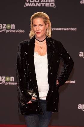 Anika Decker - Premiere der 6teiligen Amazon Serie YOU ARE WANTED in Berlin am 15.03.2017. Premiere YOU ARE WANTED