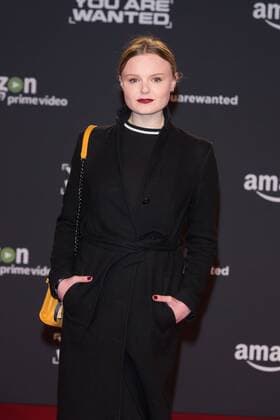 Maria Dragus - Premiere der 6teiligen Amazon Serie YOU ARE WANTED in Berlin am 15.03.2017. Premiere YOU ARE WANTED