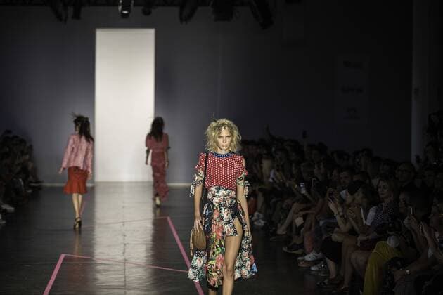 Sao Paulo Fashion Week - Isabela Capeto SÃO PAULO, SP - 15.03.2017: SPFW N43 - Parade of Isabela Capet brand during the 43 edition of São Paulo Fashion Week held at Bienal do Ibirapuera Park in Sao Paulo, SP. x1286756x  BrunoxRocha