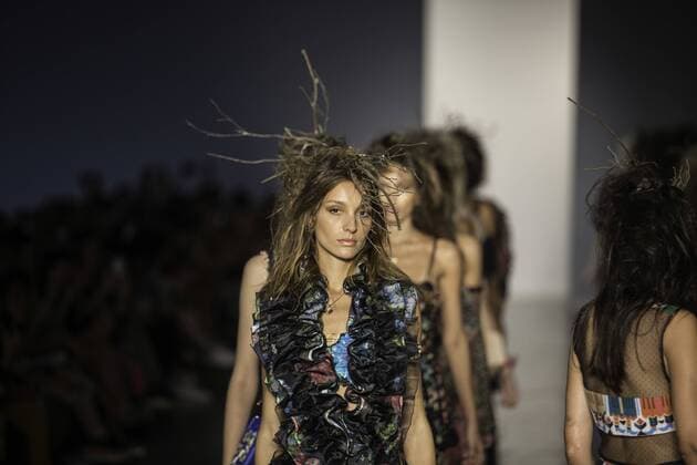 Sao Paulo Fashion Week - Isabela Capeto SÃO PAULO, SP - 15.03.2017: SPFW N43 - Parade of Isabela Capet brand during the 43 edition of São Paulo Fashion Week held at Bienal do Ibirapuera Park in Sao Paulo, SP. x1286760x  BrunoxRocha