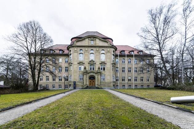 DEU, Deutschland, Rottweil, 06.03.2017: Landgericht und Amtsgericht Rottweil, Baden-Wuerttemberg. Das Gebaeude im Jugendstil steht unter Denkmalschutz. Â