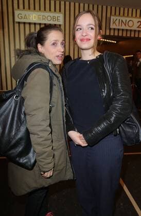Anna Thalbach und Tochter Nellie bei der Filmpremiere - Tiger Girl - im Kino Zoo Palast, Berlin Copyright imago stock&people GmbH Tinkeres Datum: 20.03.2017 Film Tiger Girl