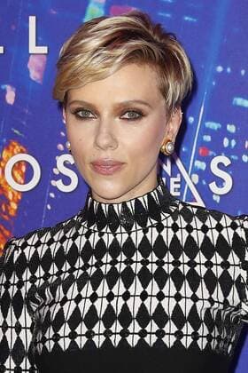 Scarlett Johansson CELEBRITES : Avant Premiere de Ghost in the Shell - Paris - 21 03 2017 GwendolineLeGoff Panoramic 