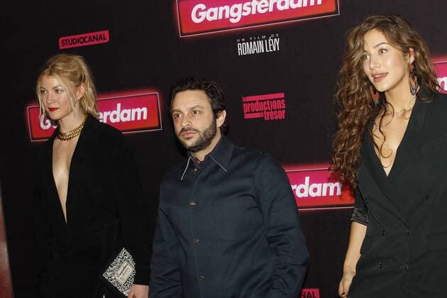 Mona Walravens - Romain Levy - Manon Azem CELEBRITES : Avant Premiere Gangsterdam - Grand Rex - Paris - 23 03 2017 MichaelBaucher Panoramic 