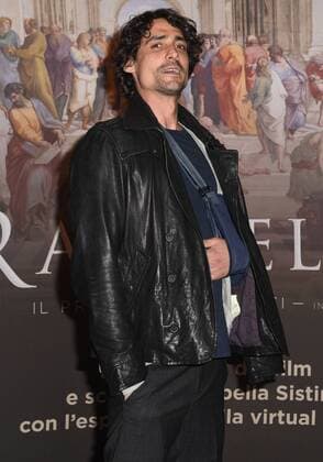 Premiere zur Film-Doku Raffaello il Principe delle Arti in Rom Foto IPP Gioia Botteghi roma 23 03 2017 presentazione del film - documentario Raffaello il Principe delle Arti - in 3D nella foto Marco Cocci (con il braccio al collo)  0
