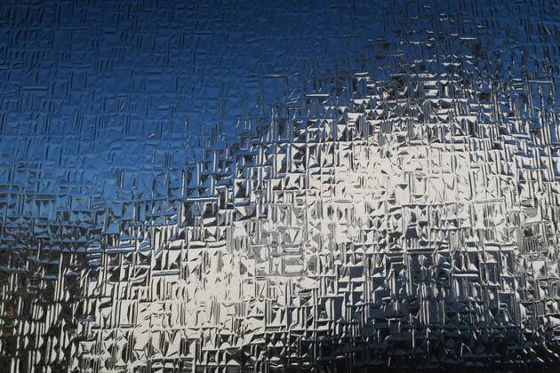 Fensterglas Glas Ornamentglas Riffelglas Formen Linien Struktur Badfenster --- ornamental patterned glass protective glass security glass
