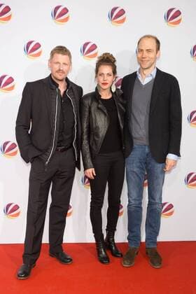 Martin Gruber, Felicitas Woll und Kaspar Pflueger (SAT.1 GF) - SAT.1 Premiere Nackt. Das Netz vergisst nie in die Astor Film Lounge in Berlin am 27.03.2017. SAT.1 Premiere NACKT. Das Netz vergisst nie