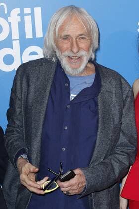 Un Profil pour Deux Filmpremiere in Paris Pierre Richard CELEBRITES : Avant Premiere Un Profil pour deux - Paris - 27 03 2017 GwendolineLeGoff Panoramic 