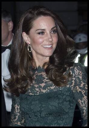 . 28 03 2017. London, United Kingdom. The Duchess of Cambridge arriving at the 2017 Portrait Gala at the National Portrait Gallery in London.  xStephenxLockx xi-Imagesx IIM-14766-0018