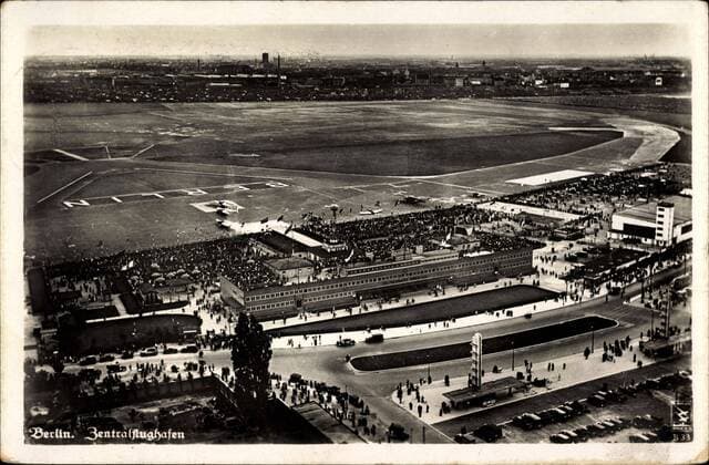 Berlin Tempelhof, Der Zentralflughafen mit Umgebung, Fliegeraufnahme