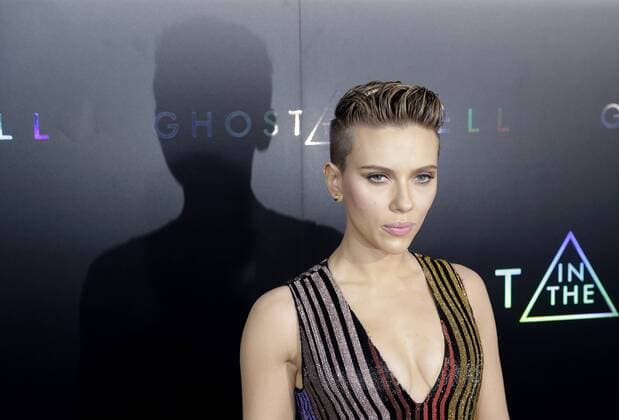 Scarlett Johansson arrives on the red carpet at the Ghost In The Shell New York premiere at AMC Lincoln Square Theater on March 29, 2017 in New York City.  NYP20170329142 JOHNxANGELILLO