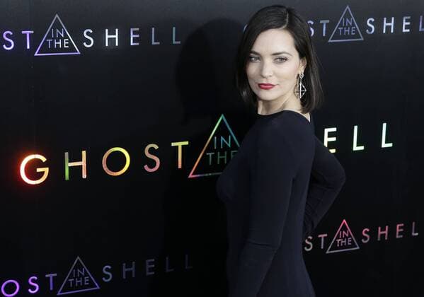 Jules Willcox arrives on the red carpet at the Ghost In The Shell New York premiere at AMC Lincoln Square Theater on March 29, 2017 in New York City.  NYP20170329154 JOHNxANGELILLO