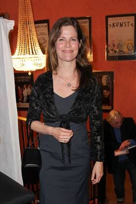 Ursula Buschhorn, Theaterpremiere von Anderthalb Stunden zu spaet in der Komoedie im Bayerischen Hof in Muenchen am 29.03.2017