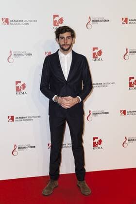Alvaro Tauchert Soler auf bei der Preisverleihung des Deutschen Musikautorenpreises am 30.03.2017 Alvaro Tauchert Soler auf bei der Preisverleihung des Deutschen Musikautorenpreises am 30.03.2017