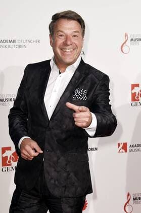 Patrick Lindner bei der 9. Verleihung des Deutschen Musikautorenpreises 2017 im Hotel Ritz Carlton. Berlin, 30.03.2017 Foto:xF.xKernx xFuturexImage