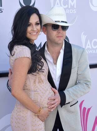 Singer Justin Moore (R) and Kate Moore attend the 52nd annual Academy of Country Music Awards held at T-Mobile Arena in Las Vegas, Nevada on April 2, 2017. The show will be telecast live on CBS.  LVP20170402322 JIMxRUYMEN