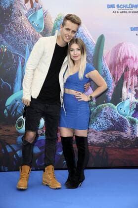 Julian Classen und Bianca Bibi Heinicke bei der Premiere des Kinofilms Die Schlümpfe - Das verlorene Dorf im Cinestar Sony Center. Berlin, 02.04.2017 Foto:xS.xGabschx xFuturexImage