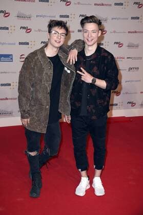 Die Lochis bei der 12. Verleihung des PRG Live Entertainment Award in der Festhalle Frankfurt. Frankfurt am Main, 03.04.2017 Foto:xS.xGabschx xFuturexImage