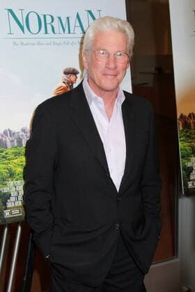 Richard Gere bei der Norman: The Moderate Rise and Tragic Fall of a New York Fixer Film Premiere am 5.04.2017 in Los Angeles Norman: The Moderate Rise and Tragic Fall of a New York Fixer Los Angeles Premiere, 2017 