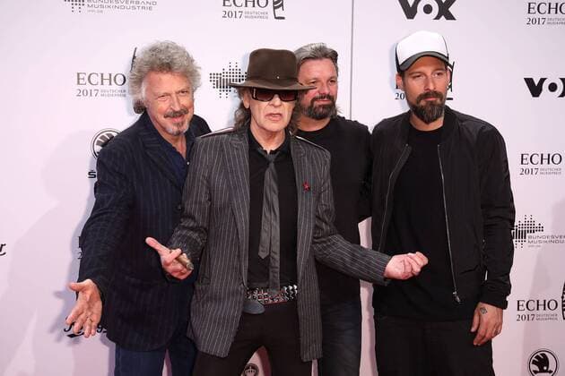 Wolfgang Niedecken, Udo Lindenberg, Henning Wehland und Daniel Wirtz bei der Verleihung vom Echo am 06.04.2017 in Berlin Echo Verleihung 2017 in Berlin 