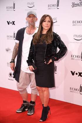 Simone Thomalla mit Freund Dino bei der Verleihung vom Echo am 06.04.2017 in Berlin Echo Verleihung 2017 in Berlin 
