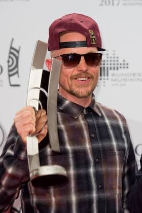 Berlin, Germany 06.04.2017, Echo 2017 Deutscher Musikpreis, Echo fuer HIP -Hop Urban national geht an, Beginner, Jan Delay ( DeFodi001