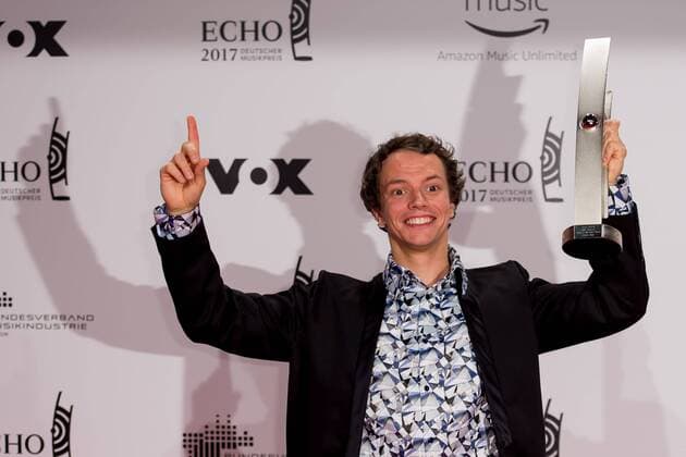 Berlin, Germany 06.04.2017, Echo 2017 Deutscher Musikpreis, DJ, Frans Zimmer, Alle Farben, mit dem Echo in der Kategorie Dance national ( DeFodi001