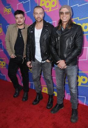April 6, 2017 - Los Angeles, CA, United States - 06 April 2017 - Los Angeles, California - Andrew Lawrence, Joey Lawrence, Matthew Lawrence. Premiere Of Pop TV s Hollywood Darlings and Return of the Mac held at iPic Theaters in Los Angeles. Photo Credit: AdMedia Los Angeles United States - ZUMAa123 20170406_zaa_a123_074 Copyright: xBirdiexThompsonx