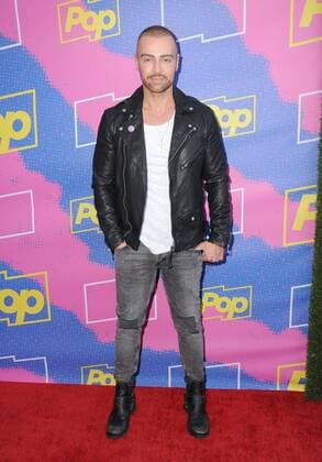 April 6, 2017 - Los Angeles, CA, United States - 06 April 2017 - Los Angeles, California - Joey Lawrence. Premiere Of Pop TV s Hollywood Darlings and Return of the Mac held at iPic Theaters in Los Angeles. Photo Credit: AdMedia Los Angeles United States - ZUMAa123 20170406_zaa_a123_081 Copyright: xBirdiexThompsonx
