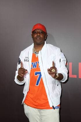 April 6, 2017 - 7 April, 2017- Hollywood, California - Mason Mase Betha, .the premiere of Netflix s Sandy Wexler . Photo Credit: PMA AdMedia - ZUMAa123 20170406_zaa_a123_137 Copyright: xPma Admediax