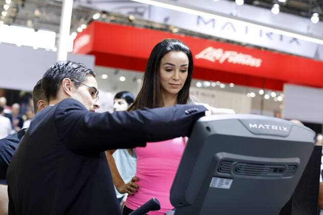 Verona Pooth am Stand von Matrix auf der Internationalen Leitmesse für Fitness, Wellness und Gesundheit, sowie Bodybuilding, Kraftsport und Kampfsport FIBO 2017 auf der Koelnmesse. Köln, 06.04.2017 Foto:xC.xHardtx xFuturexImage