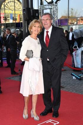 Wolfgang Gerhardt mit seiner Ehefrau Marlies bei der Verleihung vom Radio Regenbogen Award im Europapark Rust am 7.04.2017 in Rust Radio Regenbogen Award 2017 im Europapark in Rust 