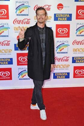 RADIO REGENBOGEN AWARD 2017. Joko Winterscheidt anläßlich der Verleihung des Medienpreises aus Baden-Württemberg Radio Regenbogen Award am 07.04.2017 im Europapark Rust.