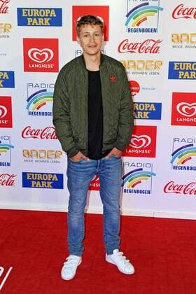 RADIO REGENBOGEN AWARD 2017. Tim Bendzko anläßlich der Verleihung des Medienpreises aus Baden-Württemberg Radio Regenbogen Award am 07.04.2017 im Europapark Rust.