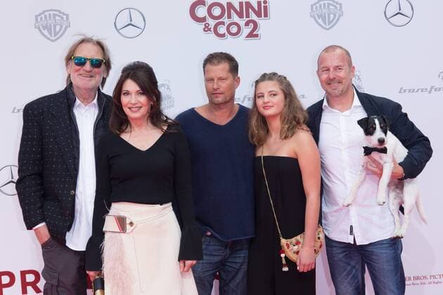 Matthias Habich, Iris Berben, Til Schweiger, Emma Schweiger und Heino Ferch - Weltpremiere Conni und Co 2 - das Geheimnis des T-Rex in Berlin am 09.04.2017. Weltpremiere Conni u. Co 2