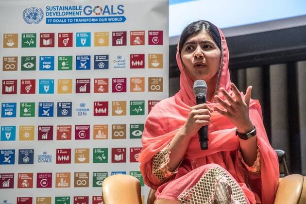 Berühmte Feministinnen, Malala Yousafzai Nobel Peace Prize winner Malala Yousafzai from Pakistan delivers a speech during a ceremony where United Nations Secretary-General Antonio Guterres named her the youngest United Nations Messenger of Peace in New York on April 10, 2017. Photo by Enrique Shore Cordon Press  ENRIQUExSHORE Malala named UN Messenger of Peace by UN Sec-Gral Guterres