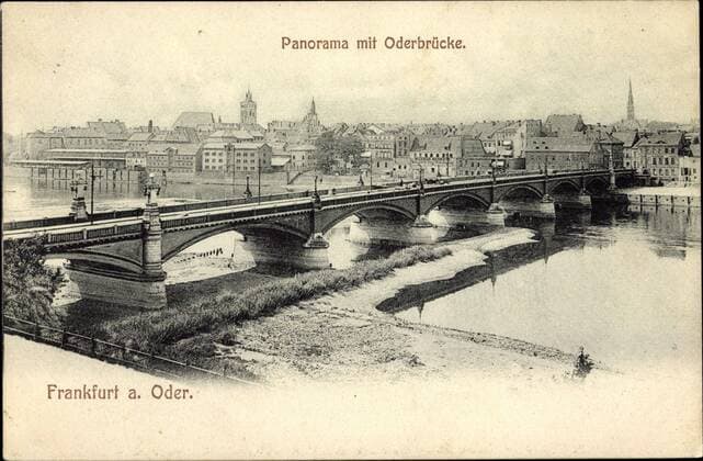 Frankfurt an der Oder, Panorama mit Oderbrücke !AUFNAHMEDATUM GESCHÄTZT!
