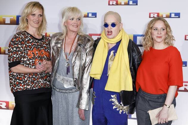 Anna Schudt, Gaby Köster, Hella von Sinnen und Jasmin Schwiers bei der Premiere des RTL Fernsehfilms Ein Schnupfen hätte auch gereicht in der Astor Film Lounge im Residenz Kino. Köln, 11.04.2017 Foto:xC.xHardtx xFuturexImage
