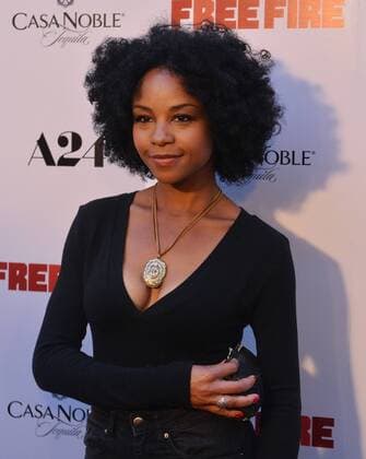 Cast member Aasha Davis attends the premiere of the motion picture crime thriller Free Fire at the ArcLight Cinema Dome in the Hollywood section of Los Angeles on April 13, 2017. Storyline: Set in Boston in 1978, a meeting in a deserted warehouse between two gangs turns into a shootout and a game of survival.  LAP2017041340 JIMxRUYMEN