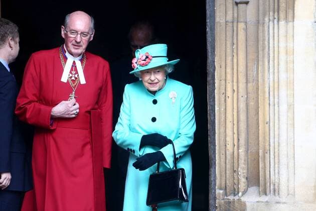 . 16 04 2017. London, United Kingdom. The Queen leaving the Easter Sunday church service at Windsor Castle, United Kingdom.  xCPNAxPOOLxx xi-Imagesx IIM-14899-0065