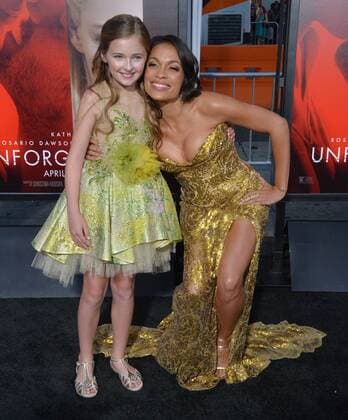Bilder des Tages Cast members Isabella Kai Rice and Rosario Dawson attend the premiere of the motion picture dramatic thriller Unforgettable at TCL Chinese Theatre in the Hollywood section of Los Angeles on April 18, 2017. Storyline: A woman sets out to make life hell for her ex-husband s new wife.  LAP2017041816 JIMxRUYMEN