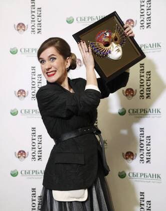 MOSCOW, RUSSIA - APRIL 19, 2017: Russian actress Mariya Biork poses with an award for Operetta-Musical Best Actress for Crime and Punishment, Musical Theatre, Moscow, at the 2017 Golden Mask award ceremony at the Stanislavsky and Nemirovich-Danchenko Moscow Music Theatre. Artyom Geodakyan TASS  TS048DD2