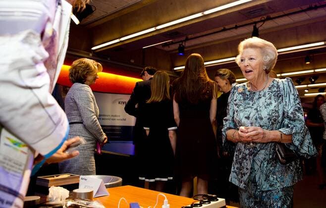 The Netherlands, Delft. Princess Beatrix and Princess Mabel are present at the third Prince Friso Engineer Award.  65305148